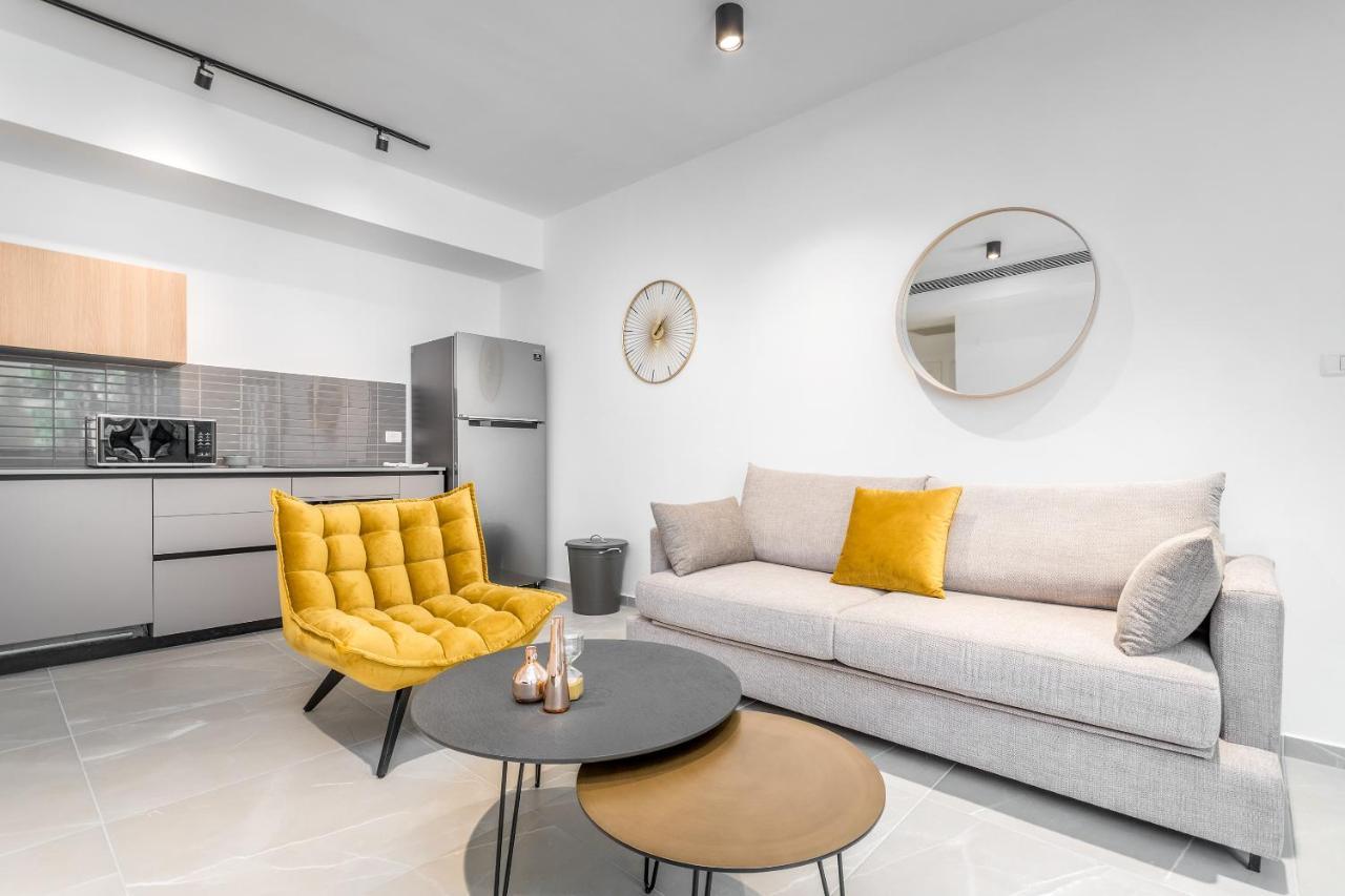 Apartamento Stunning 1 Bdr With Balcony On Sheinkin St Tel Aviv Exterior foto